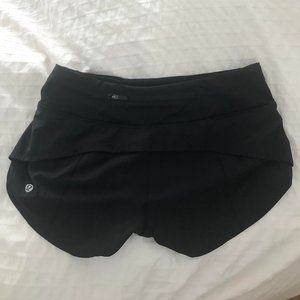 Lululemon Speed up short 2.5'' in black